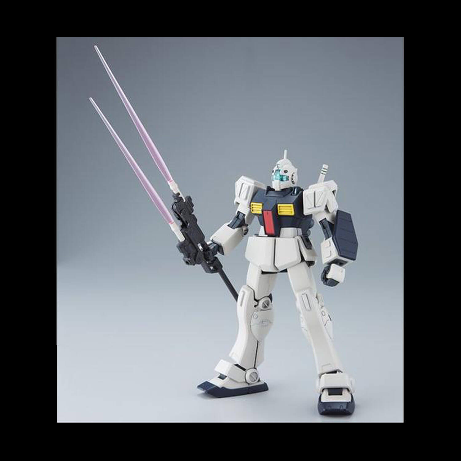 p-bandai-gm-semi-striker-1